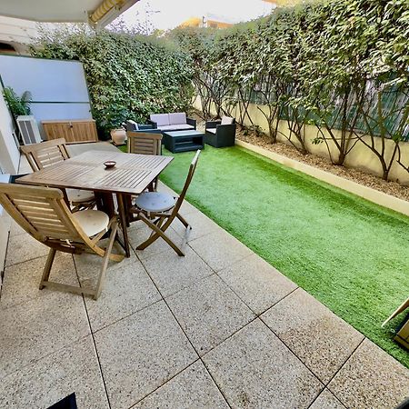 Regent Cote D'Azur Air-Conditioned, Pool, Garden & Parking 빌뇌브루베 외부 사진