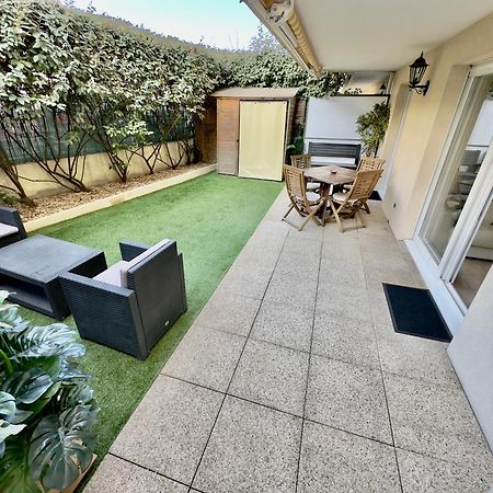 Regent Cote D'Azur Air-Conditioned, Pool, Garden & Parking 빌뇌브루베 외부 사진