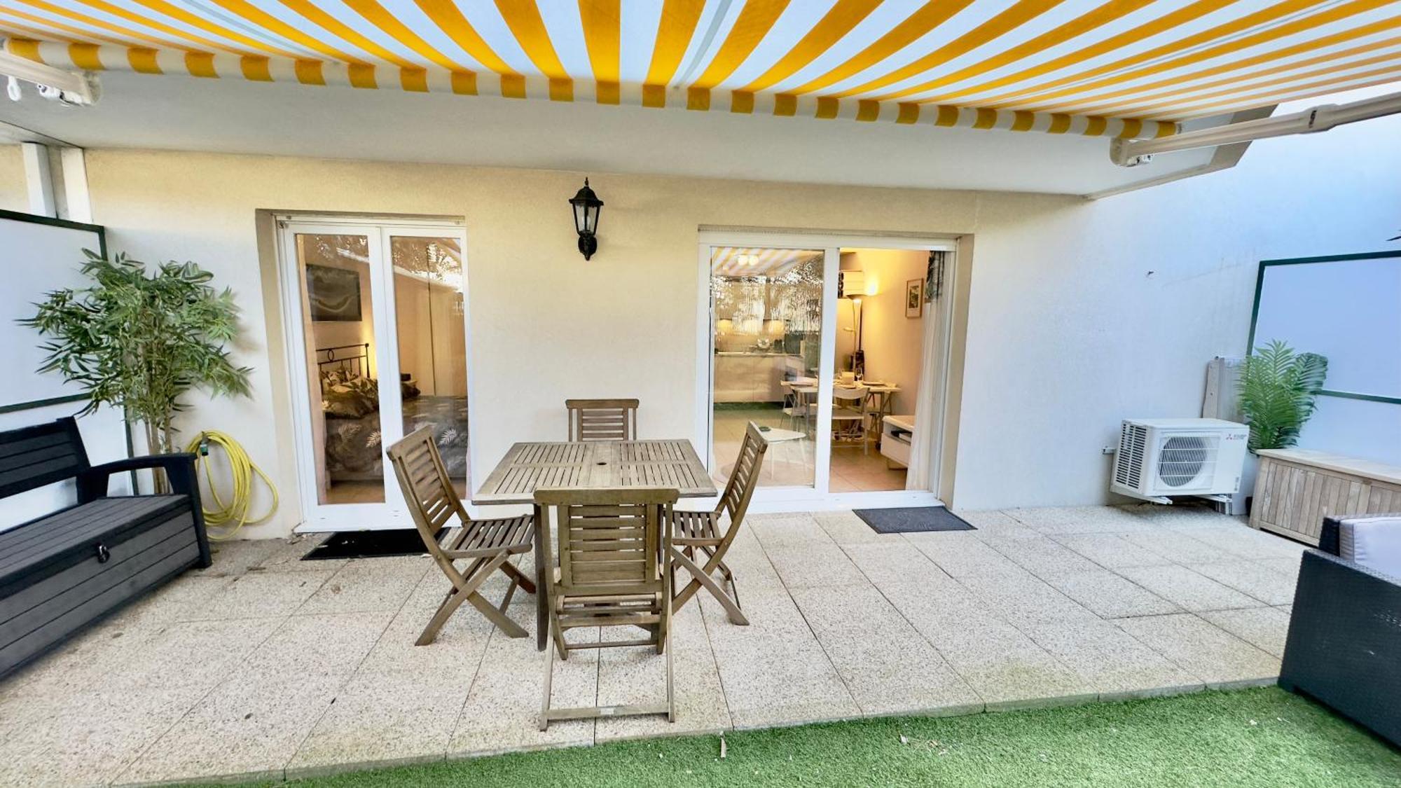 Regent Cote D'Azur Air-Conditioned, Pool, Garden & Parking 빌뇌브루베 외부 사진
